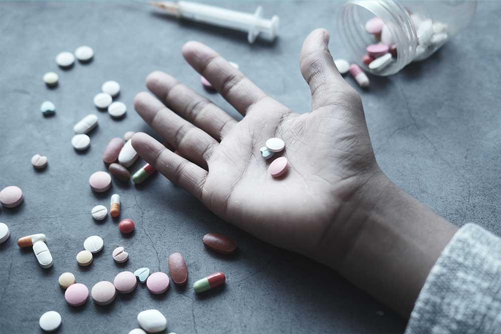 What Are Xanax Side Effects and How to Treat Xanax Abuse and Addiction?