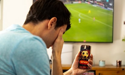 Gambling addiction treatment with psychological support and behavioral control
