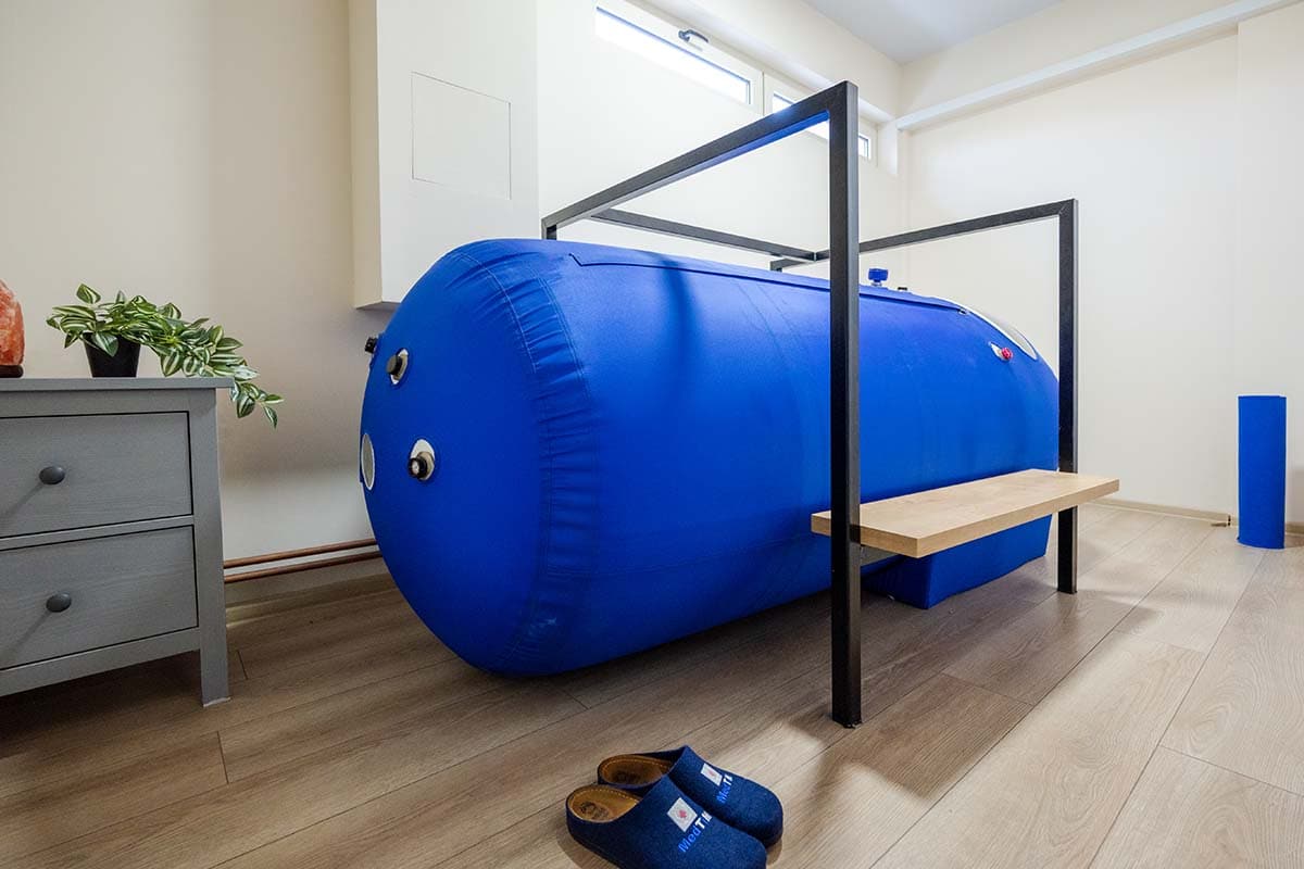Hyperbaric oxygen chamber at MedTiM Hospital