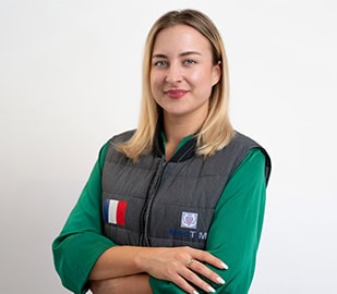 Katarina Topalović – French Translator Katarina Topalović, Professional French Translator at MedTiM Clinic