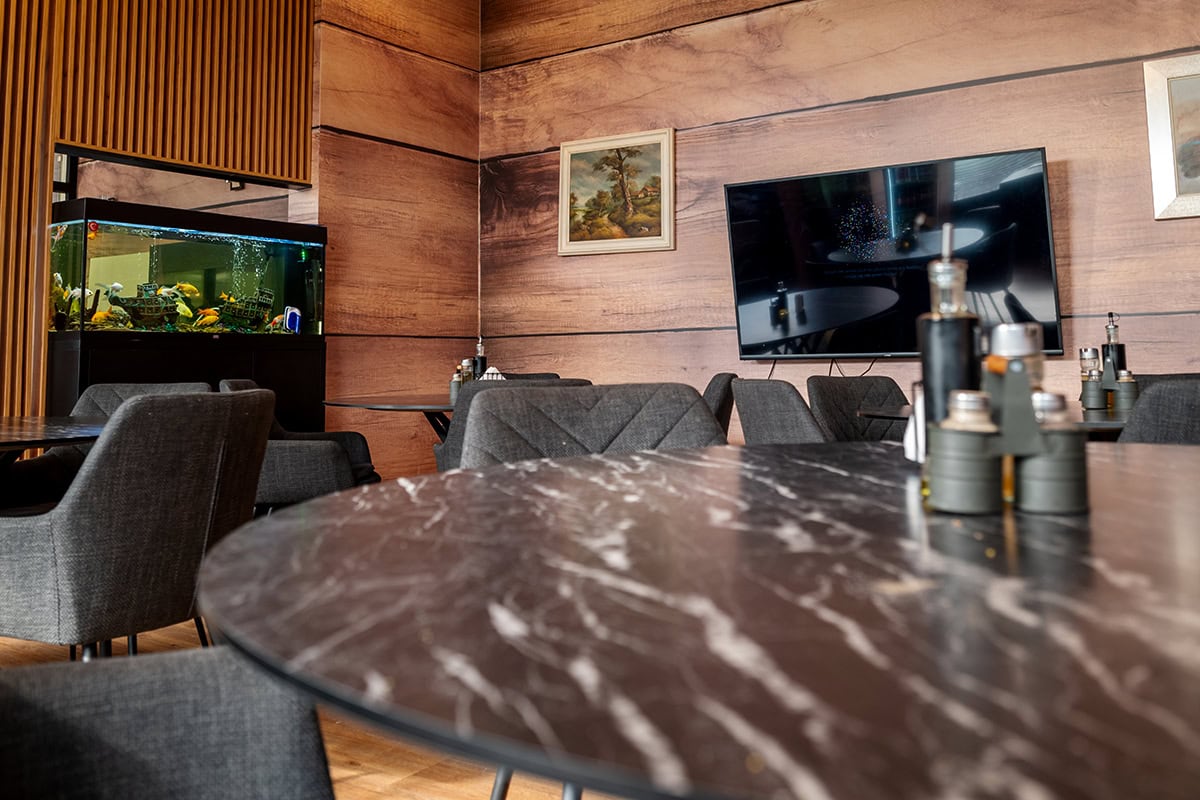Patient dining room providing a comfortable space during treatment