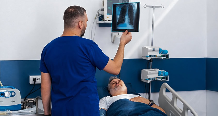 Ultrasound diagnostics at MedTiM Clinic as part of the medical assessment
